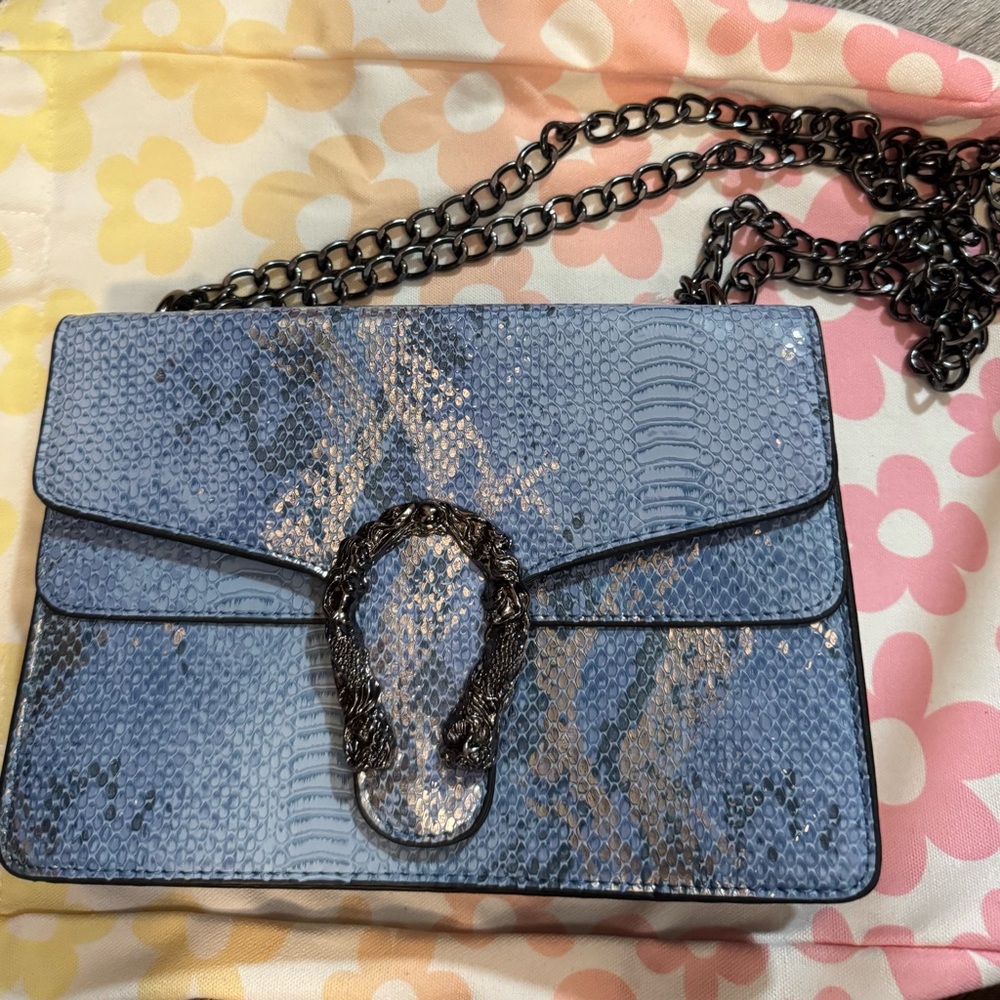 Blue Snake Print Chain Bag